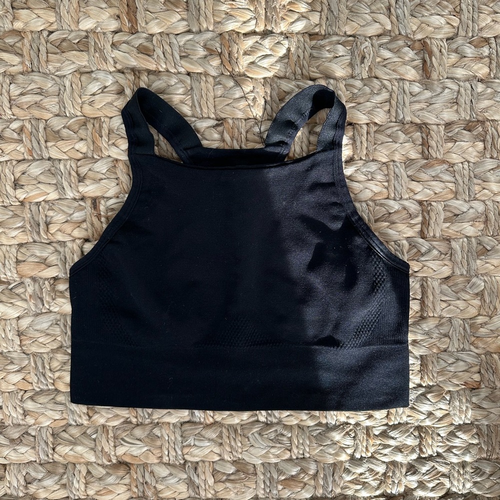 WO Sports bra